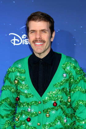 November 6, 2022, Burbank, CA, USA: LOS ANGELES - NOV 6: Perez Hilton at The Santa Clauses Premiere Screening at Walt Disney Studios on November 6, 2022 in Burbank, CA Burbank USA - ZUMAnc22 20221106_zaa_nc22_045 Copyright: xKathyxHutchinsx