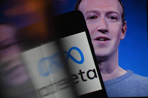 November 8, 2022, Clermont Ferrand, Auvergne Rhone Alpes, France: Mark Zuckerberg, CEO of the group, with the logo. Meta (Facebook, Instagram...) plans to lay off thousands of people starting this week, according to information published by the Wall Street Journal on Sunday, November 6, as several technology companies have just laid off part of their workforce in response to the economic crisis. It could be the most important social plan in the sector after the pandemic - Clermont-Ferrand, November 8, 2022. Clermont Ferrand France - ZUMAf173 20221108_zip_f173_010 Copyright: xAdrienxFillonx