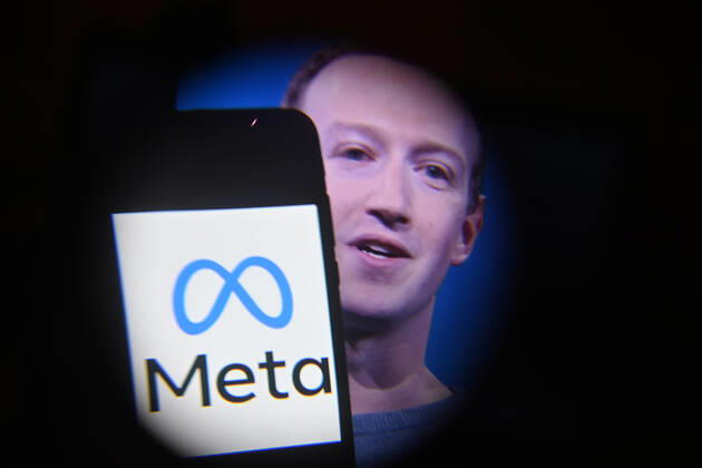 November 8, 2022, Clermont Ferrand, Auvergne Rhone Alpes, France: Mark Zuckerberg, CEO of the group, with the logo. Meta (Facebook, Instagram...) plans to lay off thousands of people starting this week, according to information published by the Wall Street Journal on Sunday, November 6, as several technology companies have just laid off part of their workforce in response to the economic crisis. It could be the most important social plan in the sector after the pandemic - Clermont-Ferrand, November 8, 2022. Clermont Ferrand France - ZUMAf173 20221108_zip_f173_005 Copyright: xAdrienxFillonx