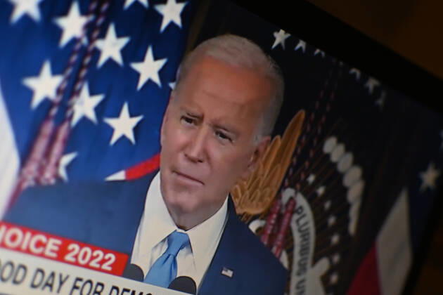 November 9, 2022, Clermont Ferrand, Auvergne Rhone Alpes, France: President Joe Biden speaks on midterm elections results. Live broadcast on CNN TV channel. Clermont-Ferrand, November 9, 2022. Clermont Ferrand France - ZUMAf173 20221109_zip_f173_017 Copyright: xAdrienxFillonx