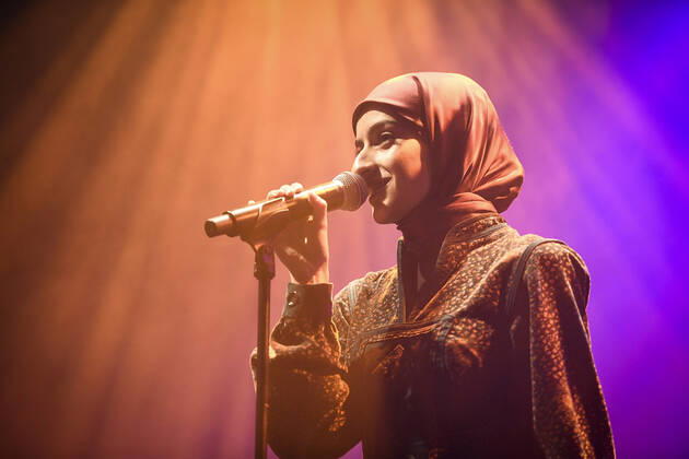STOCKHOLM 20221110 The artist Amena performs in connection with the awarding of the Anders Carlberg memorial prize 2022 at Fryshuset in Stockholm Stockholm Sweden x12130x,  Copyright: xTimxAro TTx ANDERS CARLBERGS MINNESPRIS 2022
