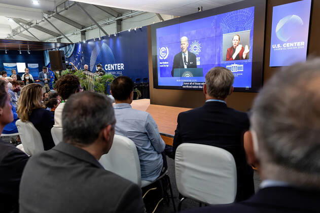 November 11, 2022, Sharm El Sheijk, South Sinai, Egypt: Participants watch an address of the US President Joe Biden in US Center Pavilion on the fifth day of the COP27 UN Climate Change Conference, held by UNFCCC in Sharm El-Sheikh International Convention Center. COP27 is running from November 6 to November 18 in Sharm El Sheikh and focuses on the implementation of measures already agreed on during the previous COPs. The Conference also focuses on the most vulnerable communities as the climate crisis hardens life conditions of those already most disadvantaged. Sharm El Sheijk Egypt - ZUMAs197 20221111_zaa_s197_251 Copyright: xDominikaxZarzyckax