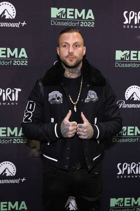 Rapper Kontra K Maximilian Diehn beim Best German Act Award in der Nachtresidenz während der MTV Europe Music Awards 2022. Düsseldorf, 11.11.2022 NRW Deutschland Copyright: xChristophxHardtx