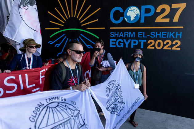 COP27 In Sharm El Sheikh - Day 7 Activists protest demanding climate action and Loss and Damage reparations on the seventh day of the COP27 UN Climate Change Conference, held by UNFCCC in Sharm El-Sheikh International Convention Center, Egypt on November 12, 2022. COP27, running from November 6 to November 18 in Sharm El Sheikh focuses on implementation of measures already agreed during previous COPs. The Conference in Sharm El Sheikh focuses also on the most vulnerable communities as the climate crisis hardens life conditions of those already most disadvantaged. Sharm El Sheikh South Sinai Egypt Copyright: xDominikaxZarzyckax originalFilename: zarzycka-cop27ins221112_npvGu