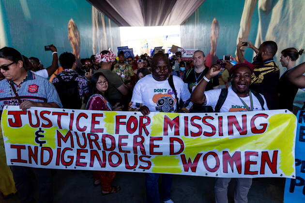 COP27 In Sharm El Sheikh - Day 7 Activists protest demanding climate action and Loss and Damage reparations on the seventh day of the COP27 UN Climate Change Conference, held by UNFCCC in Sharm El-Sheikh International Convention Center, Egypt on November 12, 2022. COP27, running from November 6 to November 18 in Sharm El Sheikh focuses on implementation of measures already agreed during previous COPs. The Conference in Sharm El Sheikh focuses also on the most vulnerable communities as the climate crisis hardens life conditions of those already most disadvantaged. Sharm El Sheikh South Sinai Egypt Copyright: xDominikaxZarzyckax originalFilename: zarzycka-cop27ins221112_npXiR