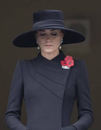 . 13 11 2022. London, United Kingdom. Camilla, Queen Consort and Kate Middleton, the Princess of Wales , at the Remembrance Sunday service at The Cenotaph in London. xStephenxLockx xi-Imagesx IIM-23925-0039