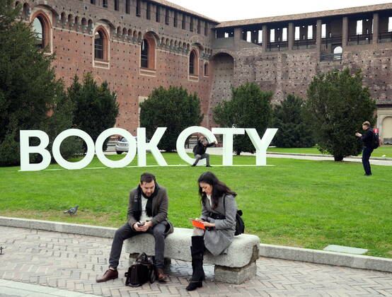 Milan, Hybrid life and the theme of the eleventh edition of Bookcity starting today, Sign, written in the park of the courtyard of the Castello Sforzesco Editorial Usage Only Copyright: xDUILIOxPIAGGESIx xIPAx Agenzia_Fotogramma_FGR3681750