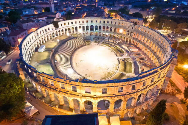 Arena Pula. Ancient ruins of Roman amphitheatre in Pula aerial evening view Arena Pula. Ancient ruins of Roman amphitheatre in Pula aerial evening view, Istria region of Croatia Copyright: xZoonar.com DaliborxBrlekx 18145066