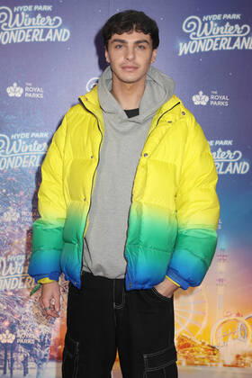 Stevie Ruffs attends the Hyde Park Winter Wonderland 2022 VIP Preview Night in London. NOVEMBER 17th 2022  CMYx22482