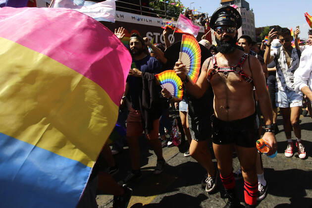 Santiago, November 19, 2022 XV version of Santiago Parade, March for Pride and Equality, organized by Movilh Javier Salvo Aton Chile, Santiago Chile Aton 659934  Copyright: JAVIERxSALVO ATONxCHILE