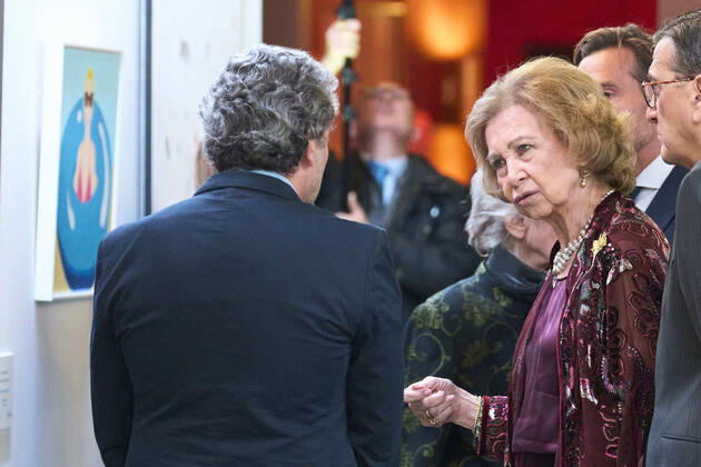 22-11-2022 Madrid Queen Sofia attend the presentation of the 37th edition of the BMW painting award and Mundo in harmony benefit concert at the royal theatre in Madrid. No Spain Â  Copyright: xPPEx