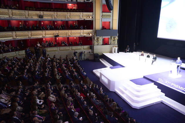 22-11-2022 Madrid Queen Sofia attend the presentation of the 37th edition of the BMW painting award and Mundo in harmony benefit concert at the royal theatre in Madrid. No Spain Â  Copyright: xPPEx