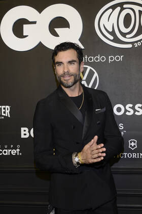GQ Men Of tHe Year Black Carpet November 22, Mexico City, Mexico: Gonzalo Garcia Vivanco attends the black carpet of the GQ Men Of The Year Awards at Proyecto Publicol Prim. on November 22, 2022 in Mexico City, Mexico. (Photo by Carlos Tischler Eyepix Group) Copyright: xCarlosxTischler xEyepixxGroupx CT_22112022_82050