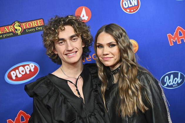 STOCKHOLM 20221125 Arets finalists, Albin Tingwall and Nike Sellmar, arrive at Friday nights final in Idol Stockholm Sweden x10090x,  Copyright: xClaudioxBresciani TTx IDOL 2022 FINAL