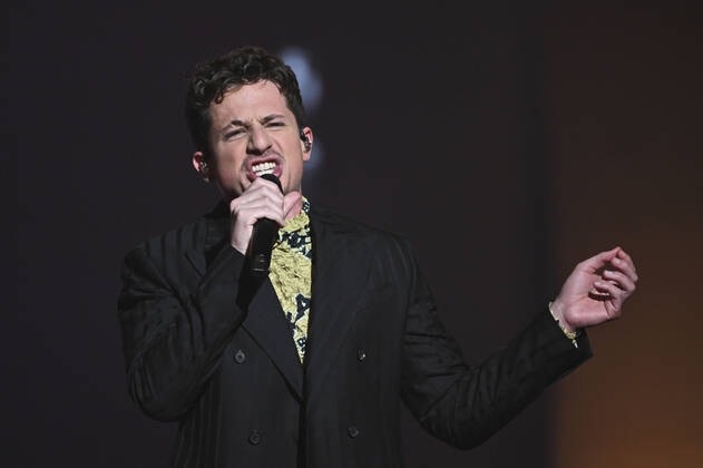 STOCKHOLM 20221125 Charlie Puth is a guest artist during Friday nights final of Idol in Tele2 Arena Stockholm Sweden x10090x,  Copyright: xClaudioxBresciani TTx IDOL 2022 FINAL