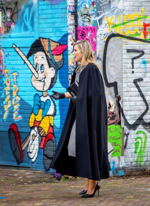 28-11-2022 Amsterdam Queen Maxima at the Prince Bernhard Cultuurfonds Prize 2022, an amount of 100,000 euros, for the Anne Frank House in the Street Museum in Amsterdam. The Cultuurfonds annually awards this oeuvre prize to a person or institution with a great track record in the field of culture or nature in the Netherlands. Â  Copyright: xPPEx