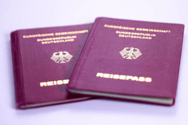 Reisepass der Bundesrepublik Deutschland Deutschland am 30.11.2022