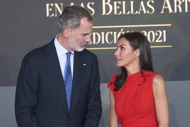 01-12-2022 Tenerife Queen Letizia and King Felipe attend the gold medal for merit of the fine arts 2021 at the Tenerife space for the arts at Santa Cruz at Tenerife. No Spain Â  Copyright: xPPEx