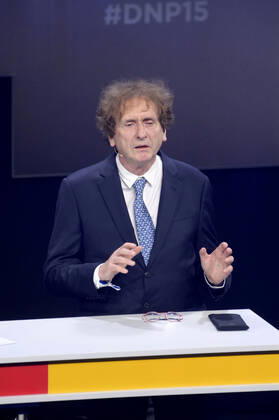 Michael Braungart bei der Verleihung des 15. Deutschen Nachhaltigkeitspreises 2022 im Maritim Hotel. Düsseldorf, 02.12.2022