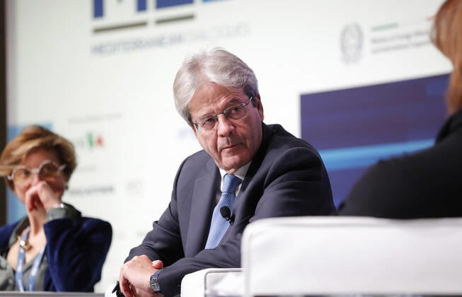 December 3, 2022, Roma, Italia: European Commissioner for Economy Paolo Gentiloni during the Rome MED 2022 - Mediterranean Dialogues, the annual initiative promoted by the Italian Foreign Minister and ISPI (Italian Institute of International Political Studies), in Rome, Italy, 3 December 2022. ANSA GIUSEPPE LAMI. Roma Italia - ZUMAa110 20221203_zaf_a110_066 Copyright: xGiuseppexLamix