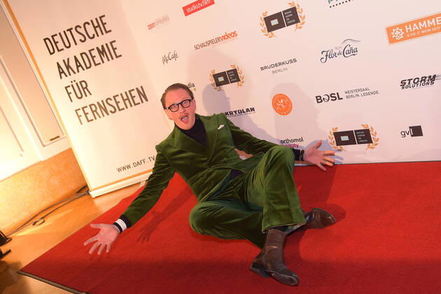 Entertainment Themen der Woche KW48 Entertainment Bilder des Tages Verleihung der DAfFNE-Auszeichnung 2022 Jan-Henrik Scheper-Stuke Ankunft zur Verleihung der DAfFNE-Deutsche Akademie für Fernsehen, Auszeichnung 2022 im Meistersall in Berlin am 03.12.2022
