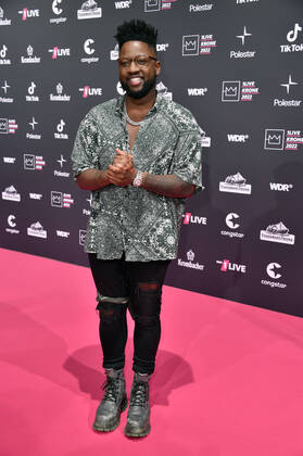 Kelvin Jones bei der 23. Verleihung der 1Live Krone 2022 in der Jahrhunderthalle. Bochum, 08.12.2022