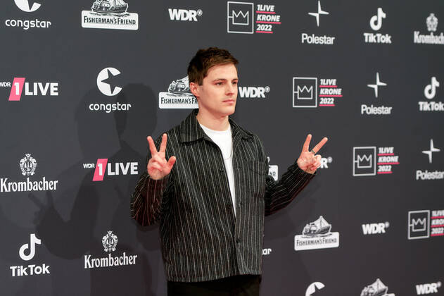 1LIVE Krone Verleihung in Bochum Tom Gregory auf dem roten Teppich bei der Verleihung der 1LIVE Krone in der Jahrhunderthalle in Bochum. Copyright: xEventpressxGolejewskix