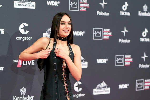 1LIVE Krone Verleihung in Bochum Kayla Shyx (Kaya Loska) auf dem roten Teppich bei der Verleihung der 1LIVE Krone in der Jahrhunderthalle in Bochum. Copyright: xEventpressxGolejewskix