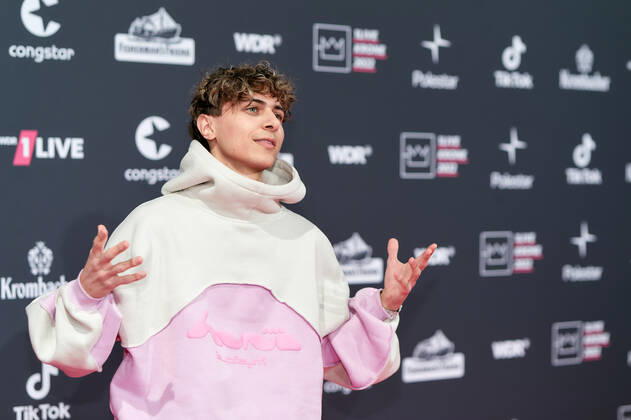 1LIVE Krone Verleihung in Bochum Lukas Rieger auf dem roten Teppich bei der Verleihung der 1LIVE Krone in der Jahrhunderthalle in Bochum. Copyright: xEventpressxGolejewskix