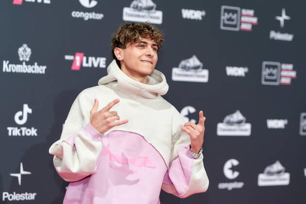 1LIVE Krone Verleihung in Bochum Lukas Rieger auf dem roten Teppich bei der Verleihung der 1LIVE Krone in der Jahrhunderthalle in Bochum. Copyright: xEventpressxGolejewskix