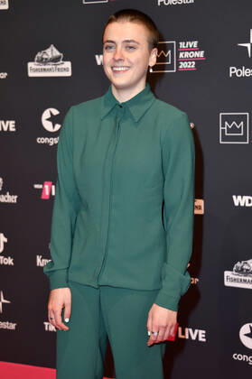 Annika Gerhard bei der 23. Verleihung der 1Live Krone 2022 in der Jahrhunderthalle. Bochum, 08.12.2022