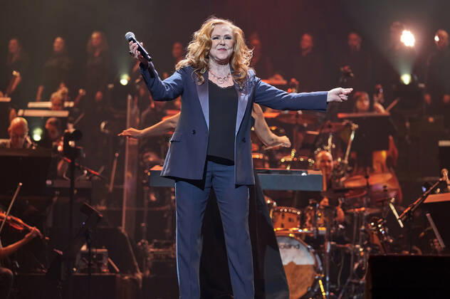 Carol Decker (T Pau) live bei der Night of the Proms 2022 in der ZAG Arena. Hannover, 08.12.2022