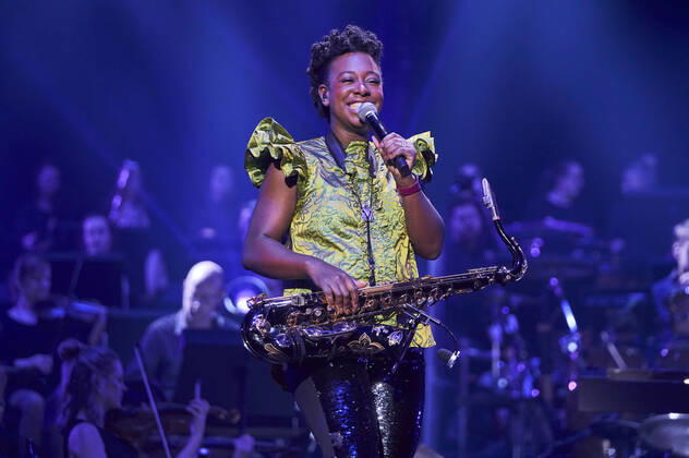 YolanDa Brown live bei der Night of the Proms 2022 in der ZAG Arena. Hannover, 08.12.2022