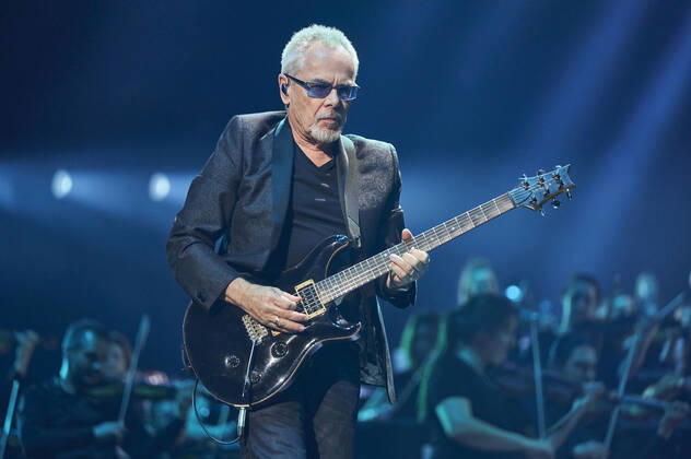 Nik Kershaw live bei der Night of the Proms 2022 in der ZAG Arena. Hannover, 08.12.2022