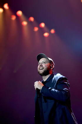 Matt Simons live bei der Night of the Proms 2022 in der ZAG Arena. Hannover, 08.12.2022
