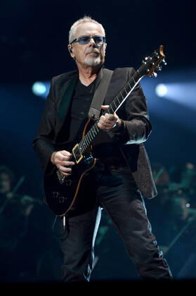 Nik Kershaw live bei der Night of the Proms 2022 in der ZAG Arena. Hannover, 08.12.2022