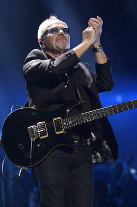 Nik Kershaw live bei der Night of the Proms 2022 in der ZAG Arena. Hannover, 08.12.2022