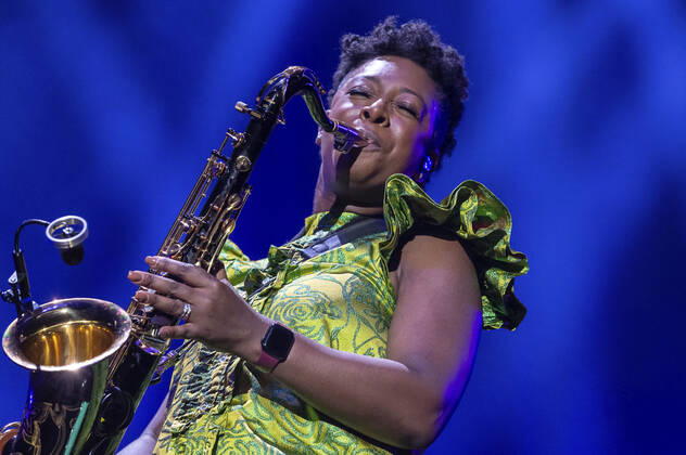 YolanDa Brown live bei der Night of the Proms 2022 in der ZAG Arena. Hannover, 08.12.2022