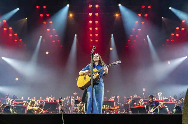 Amy Macdonald live bei der Night of the Proms 2022 in der ZAG Arena. Hannover, 08.12.2022