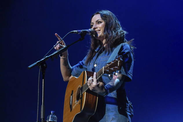 Amy Macdonald live bei der Night of the Proms 2022 in der ZAG Arena. Hannover, 08.12.2022