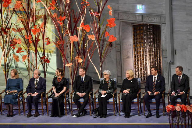 Oslo 20221210 F v Natallia Pintsyuk, who represents her husband, the activist Ales Byalyatski from Belarus, Jan Ratchinskij, who represents the Russian organization Memorial and Oleksandra Matviytsyuk, who represents the Ukrainian organization Center for C  Copyright: xRodrigoxFreitasx 9Y8J35U6lqg