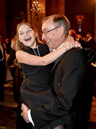 STOCKHOLM 20221210 Nobel laureate in physiology or medicine Svante Pääbo with daughter Freya Vigilant during the dance after dinner during the Nobel banquet in the City Hall in Stockholm on Saturday STOCKHOLM Sweden x10030x,  Copyright: xJonasxEkströmer TTx NOBEL 2022 BANKETTEN
