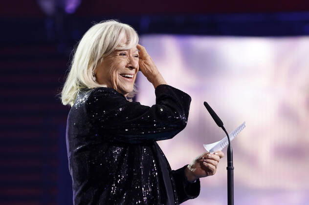 Bilder des Jahres 2022, Entertainment 12 Dezember Entertainment Themen der Woche KW49 Margarethe von Trotta erhäkt den Preis für ihr Lebenswerk bei der Verleihung des 35. Europäischen Filmpreises im Konzerthaus Harpa. Reykjavik, 10.12.2022