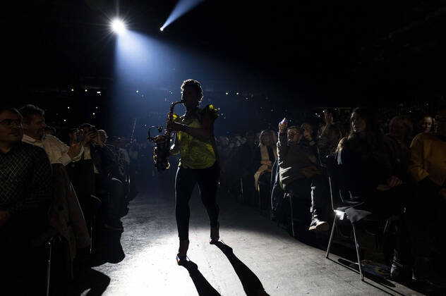 YolanDa Brown live bei der Night of the Proms 2022 in der Messehalle. Erfurt, 13.12.2022