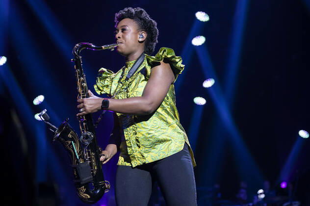 YolanDa Brown live bei der Night of the Proms 2022 in der Messehalle. Erfurt, 13.12.2022