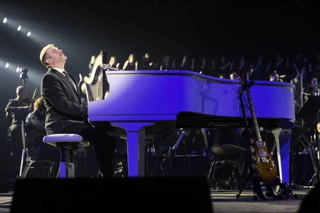 Entertainment Bilder des Tages John Miles Jr. live bei der Night of the Proms 2022 in der Messehalle. Erfurt, 13.12.2022