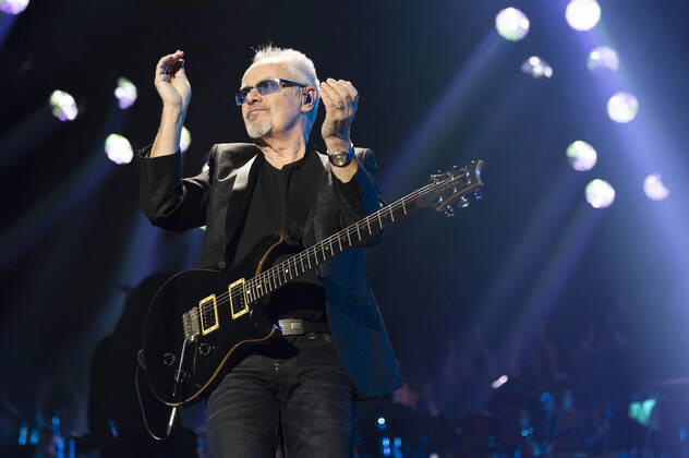 Nik Kershaw live bei der Night of the Proms 2022 in der Messehalle. Erfurt, 13.12.2022