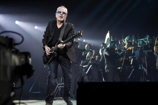 Nik Kershaw live bei der Night of the Proms 2022 in der Messehalle. Erfurt, 13.12.2022