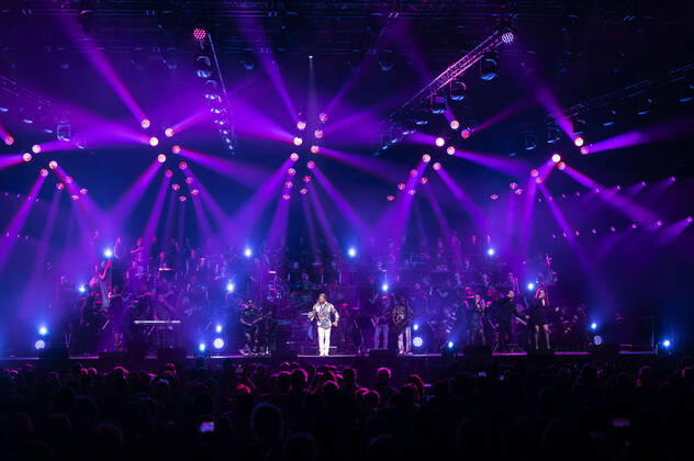 Kool & The Gang live bei der Night of the Proms 2022 in der Messehalle. Erfurt, 13.12.2022
