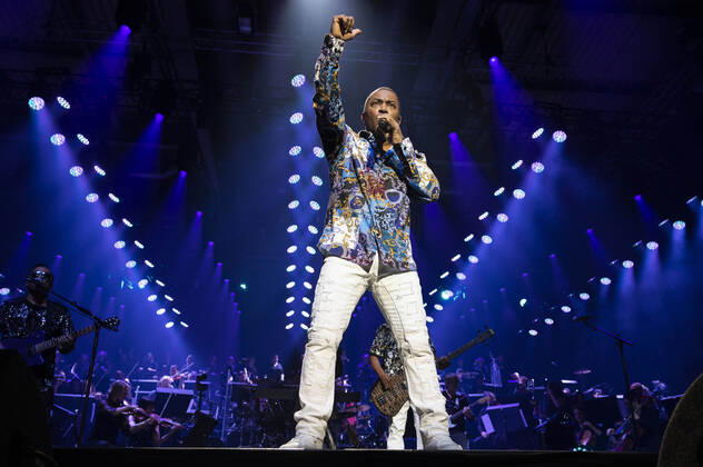 Kool & The Gang live bei der Night of the Proms 2022 in der Messehalle. Erfurt, 13.12.2022